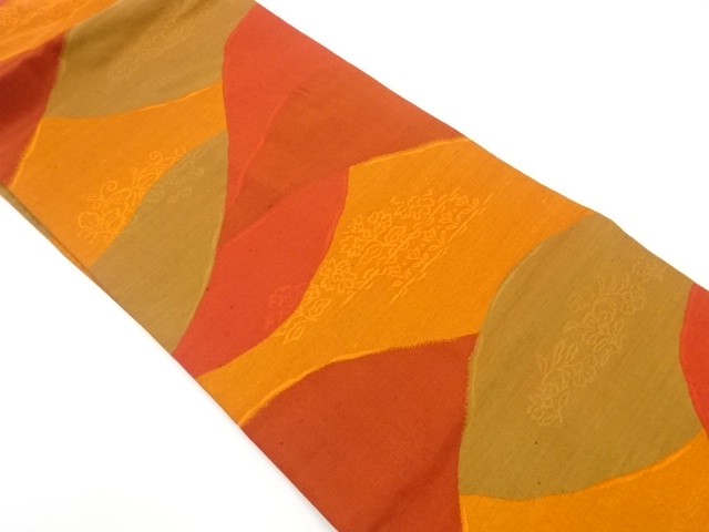 アンティーク　手織り紬遠山に草花模様織り出し名古屋帯